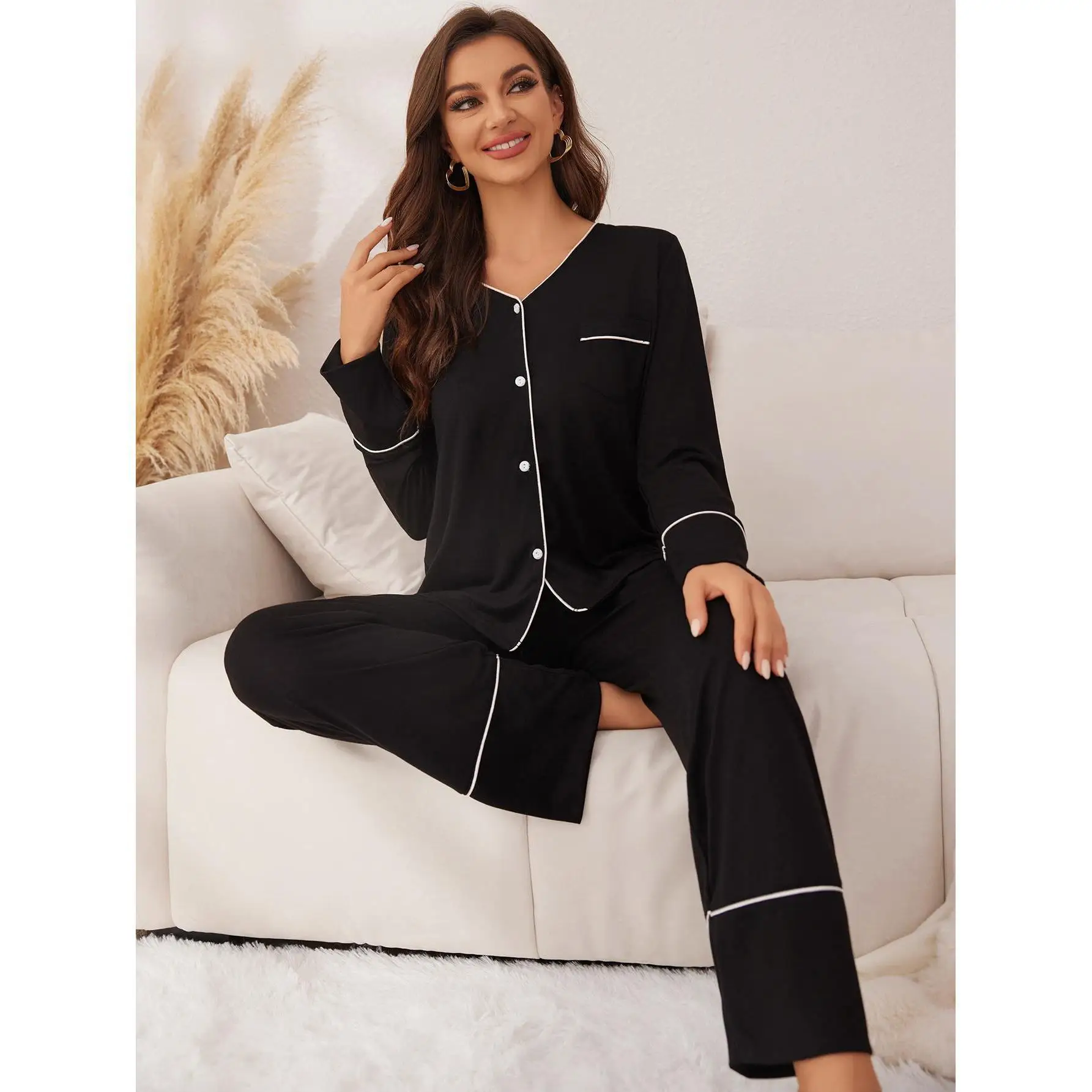 Black Pajamas Women's Sleepwear Cardigan Long-sleeved Trousers Two-piece Set Elegant Night Wear for Ladies Spring Solid Lingerie
Black Pajamas Women's Sleepwear Cardigan Long-sleeved Trousers Two-piece Set Elegant Night Wear for Ladies Spring Solid Lingerie