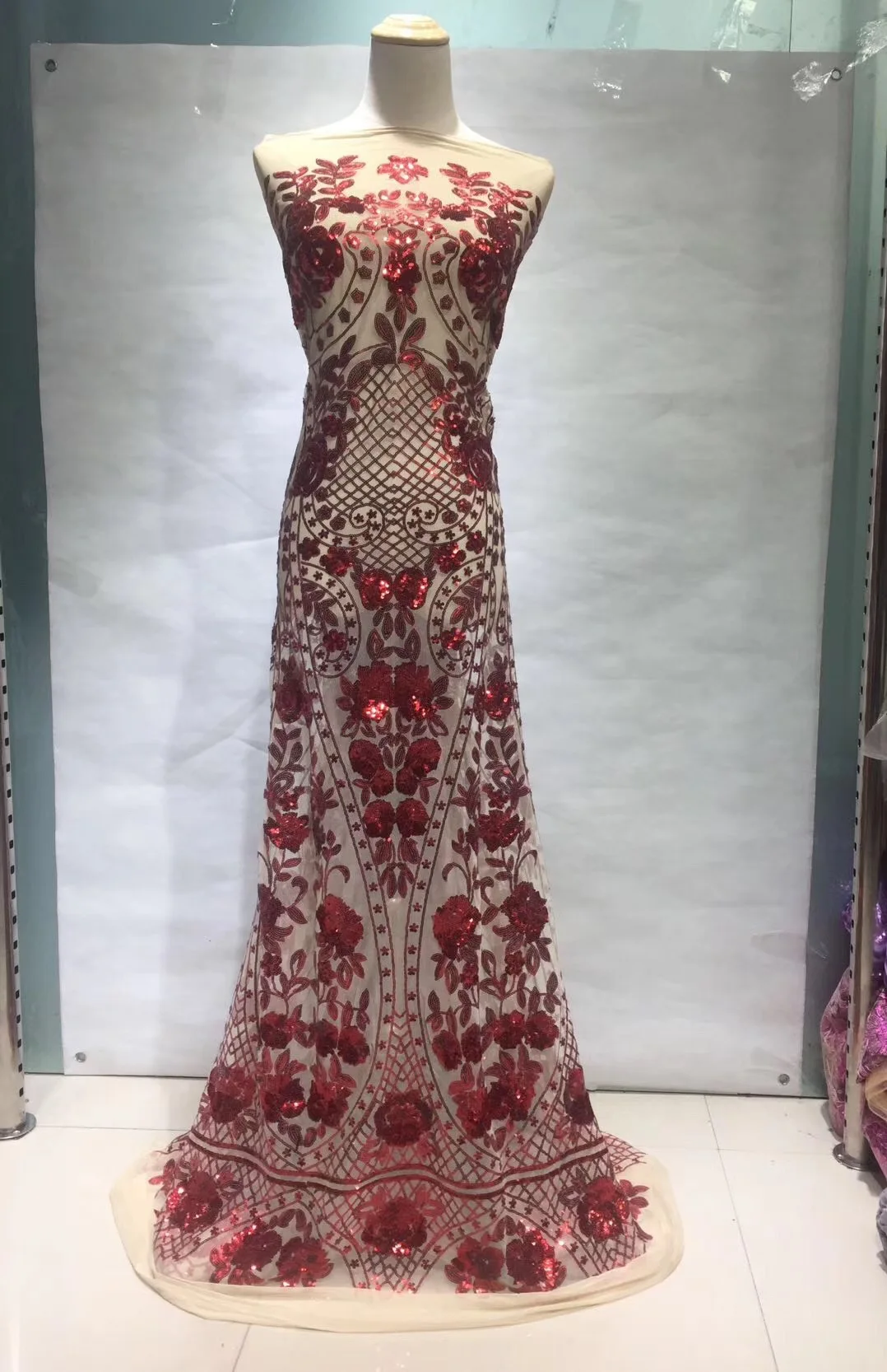 Latest African Net Lace Fabric High Quality 2021 French Tulle Lace Fabric With Nigerian Sequins Lace Fabrics For Wedding JL079
Latest African Net Lace Fabric High Quality 2021 French Tulle Lace Fabric With Nigerian Sequins Lace Fabrics For Wedding JL079