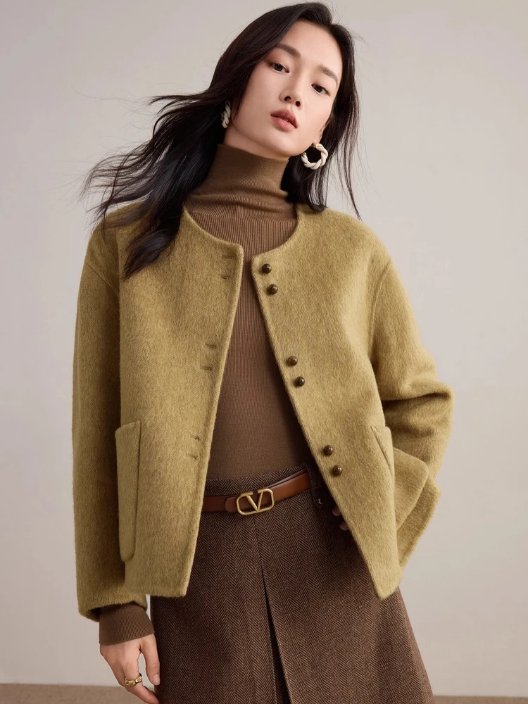 SENTUBILA Women's Double Faced Wool Tweed Coat 2025 Winter O-Neck Contrast Color Two Button Fashion Warm Overcoat W54OG1883
SENTUBILA Women's Double Faced Wool Tweed Coat 2025 Winter O-Neck Contrast Color Two Button Fashion Warm Overcoat W54OG1883