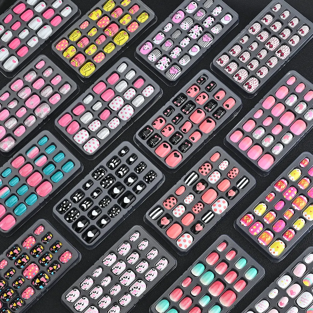 24Pcs Children Cartoon Nail Tips Colorful Cute Rabbit Pink Stars 6-14 Years old Girl Fake Nail With Jelly Glue Kids False Nail
24Pcs Children Cartoon Nail Tips Colorful Cute Rabbit Pink Stars 6-14 Years old Girl Fake Nail With Jelly Glue Kids False Nail