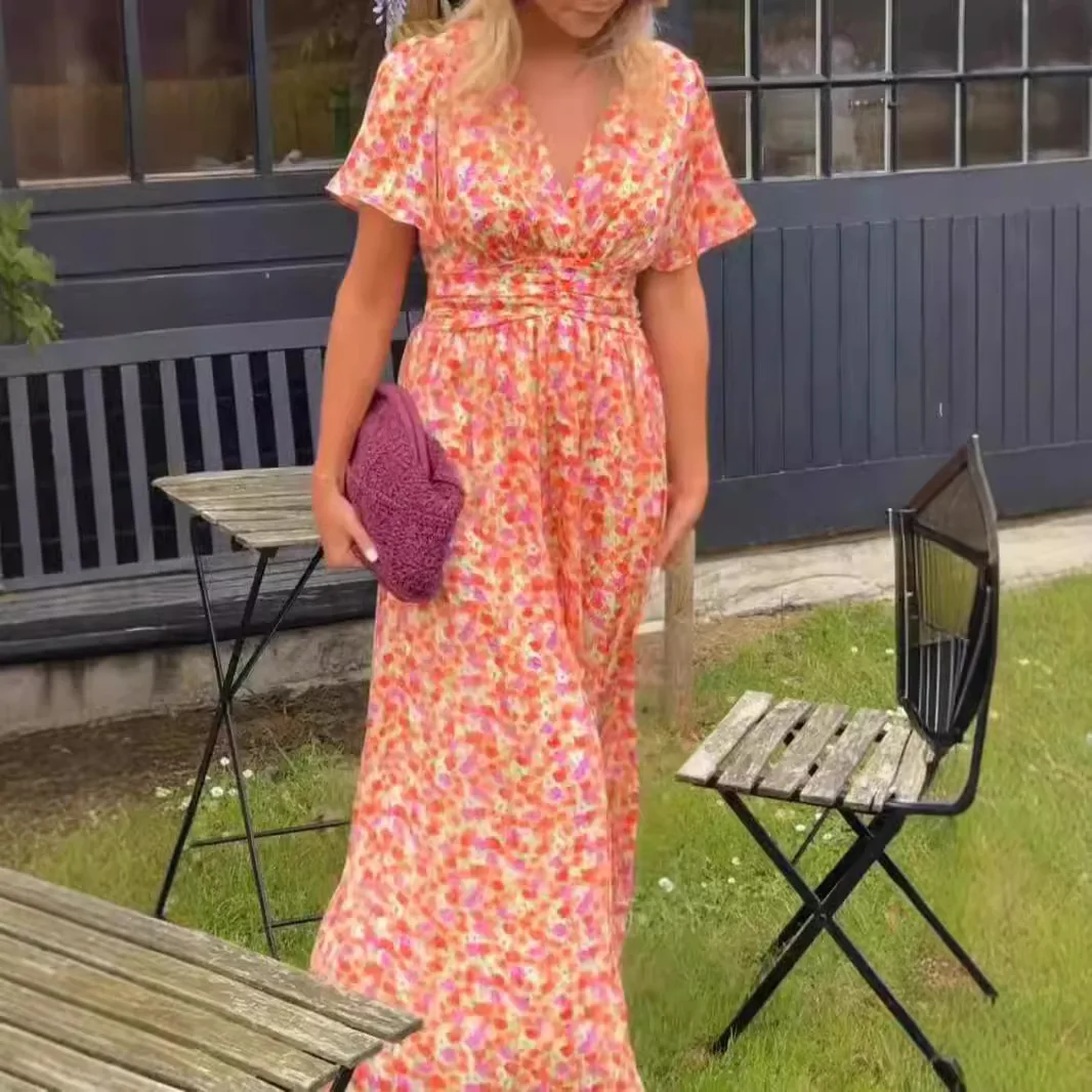 New Women's V-neck Dress High Waist Loose Floral Party Summer Vacation Beach Skirt for Female
New Women's V-neck Dress High Waist Loose Floral Party Summer Vacation Beach Skirt for Female