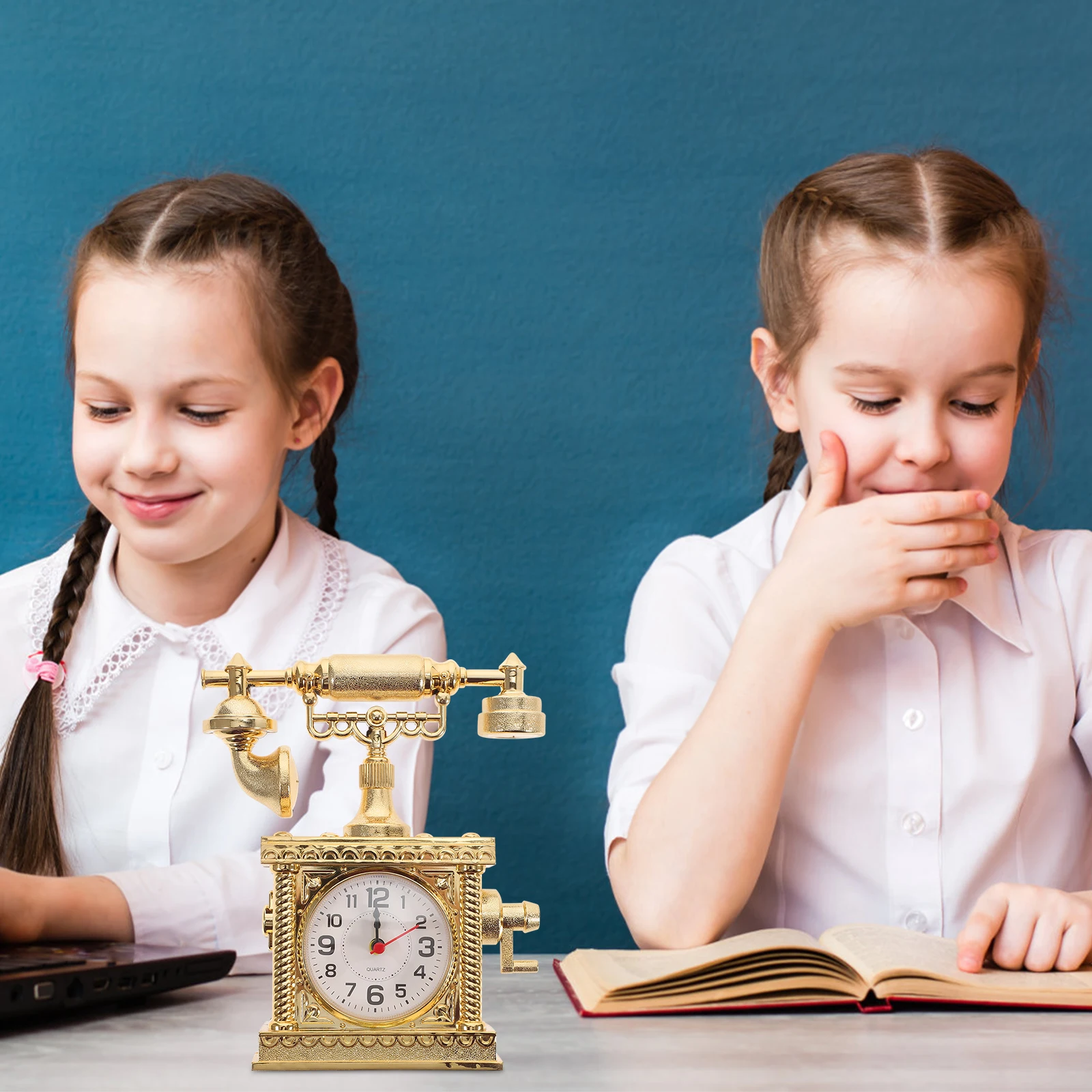 Electronic Alarm Clock Plastic Mini Toddler Cute Student Bell Decorative Table Clocks Simple Bedroom Living Room Home
Electronic Alarm Clock Plastic Mini Toddler Cute Student Bell Decorative Table Clocks Simple Bedroom Living Room Home