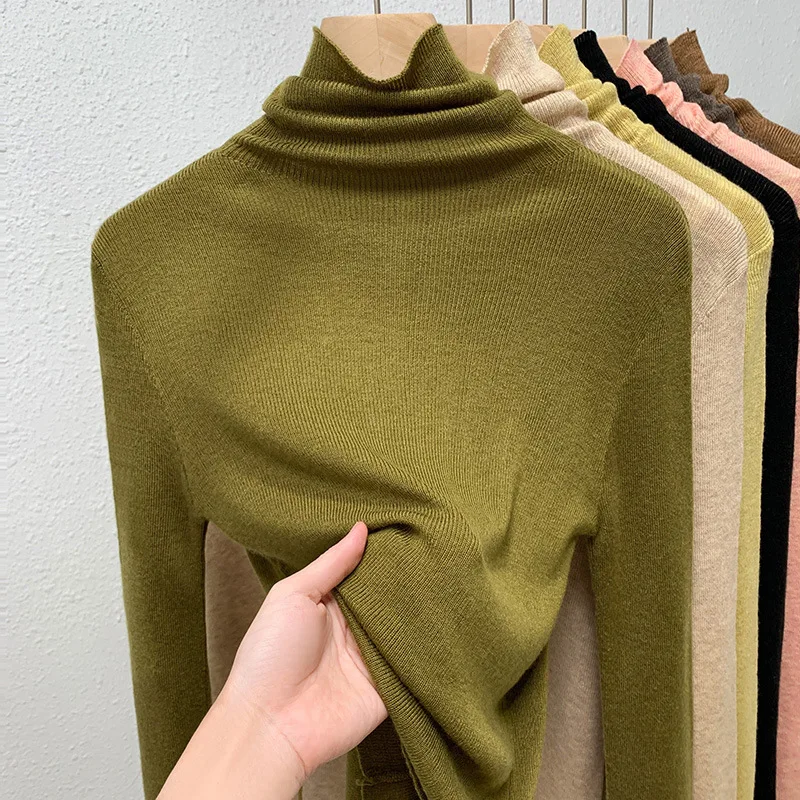 Women's turtleneck knitted base shirt2025New women's elegant pullover sweater, warm inner layer with a waist-cinching top
Women's turtleneck knitted base shirt2025New women's elegant pullover sweater, warm inner layer with a waist-cinching top
