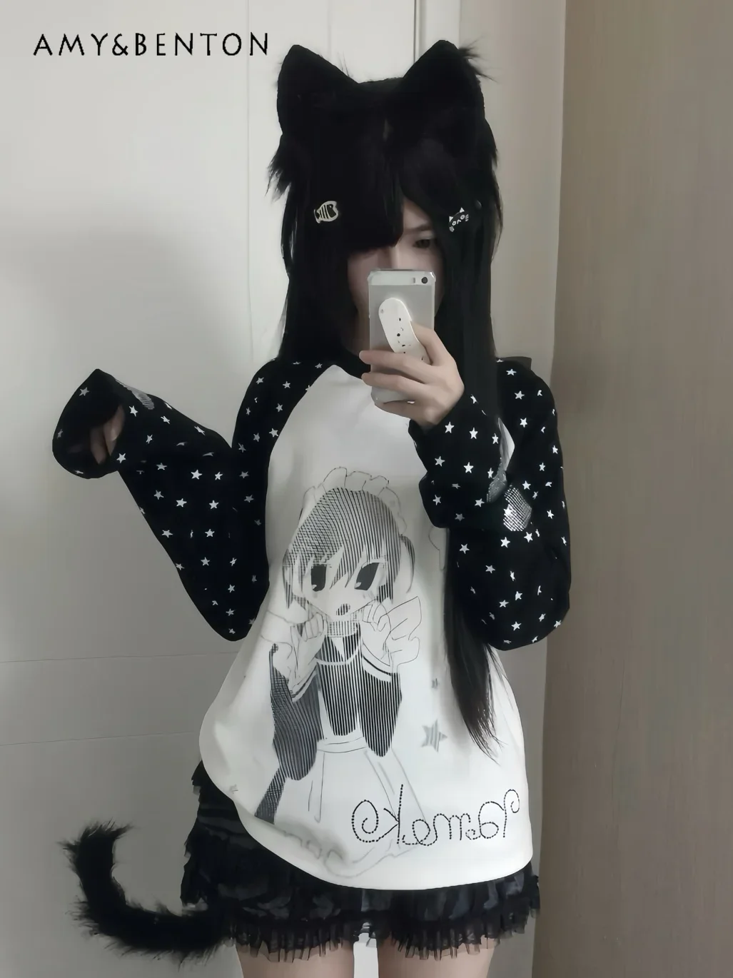 Japanese Subculture Hot Diamond Animation Printing Splicing Color Round Neck Long-sleeved Top Autumn New Sweet Oversized T Shirt
Japanese Subculture Hot Diamond Animation Printing Splicing Color Round Neck Long-sleeved Top Autumn New Sweet Oversized T Shirt