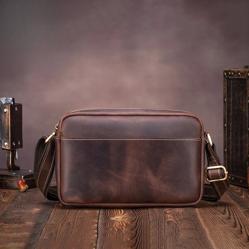 Retro Wild Horse Leather Men's Shoulder Bag, Genuine Leather Crossbody Small Backpack, Genuine Mailbag, Mobile Phone Bag
Retro Wild Horse Leather Men's Shoulder Bag, Genuine Leather Crossbody Small Backpack, Genuine Mailbag, Mobile Phone Bag