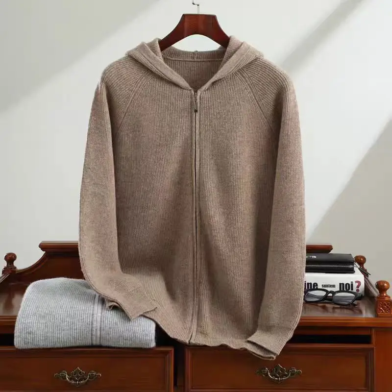 2025 Autumn Winter 100% Pure Wool Cardigan Men's Hooded Westernstyle Knitted Hoodie Loose Sweater New Cashmere Sweatshirt Jacket
2025 Autumn Winter 100% Pure Wool Cardigan Men's Hooded Westernstyle Knitted Hoodie Loose Sweater New Cashmere Sweatshirt Jacket