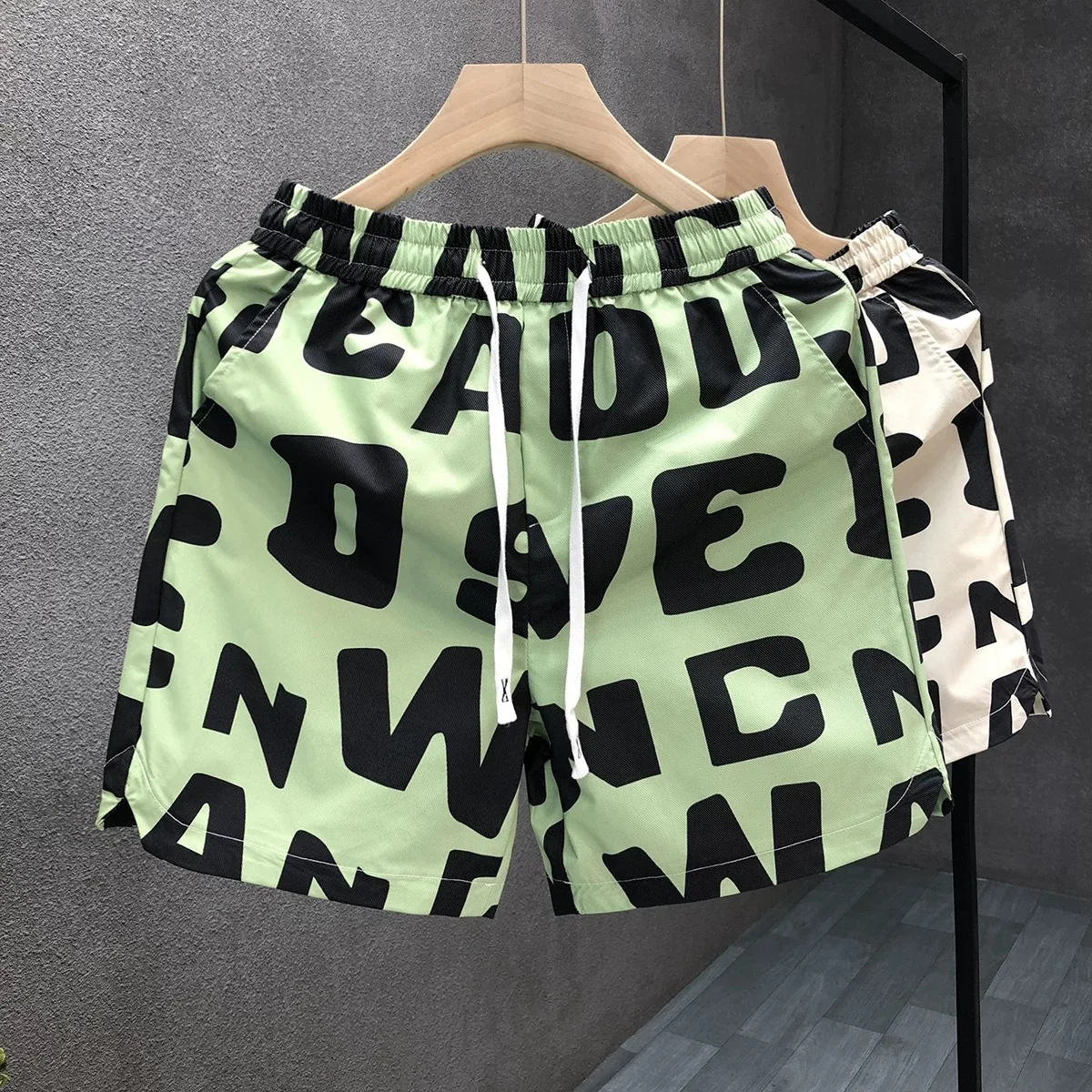 2025 НОВЫЕ американские повседневные шорты, мужские шорты для фитнеса, спорта, баскетбола, бега, быстросохнущие летние сетчатые дышащие шорты для тренировок
2025 НОВЫЕ американские повседневные шорты, мужские шорты для фитнеса, спорта, баскетбола, бега, быстросохнущие летние сетчатые дышащие шорты для тренировок