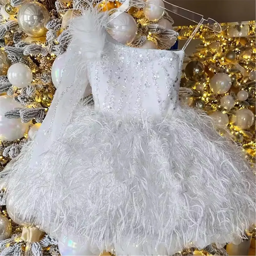 Luxury Sequined Flower Girl Wedding Dress Feather One Shoulder Knee Length Princess Birthday Party Pageant Dress Communion Gown
Luxury Sequined Flower Girl Wedding Dress Feather One Shoulder Knee Length Princess Birthday Party Pageant Dress Communion Gown