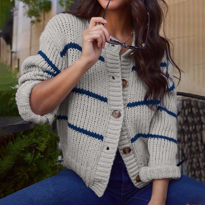 Long Sleeve Sweater Women's Fall-Winter 2025 New Fashion Striped Loose Knit Cardigan Jacket Top
Long Sleeve Sweater Women's Fall-Winter 2025 New Fashion Striped Loose Knit Cardigan Jacket Top