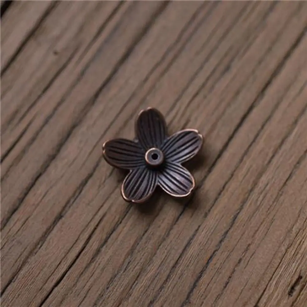 Small Sakura Incense Stick Holder Cute Alloy Craft Sakura Incense Insertion Handmade Cherry Flower Incense Tray Desktop
Small Sakura Incense Stick Holder Cute Alloy Craft Sakura Incense Insertion Handmade Cherry Flower Incense Tray Desktop