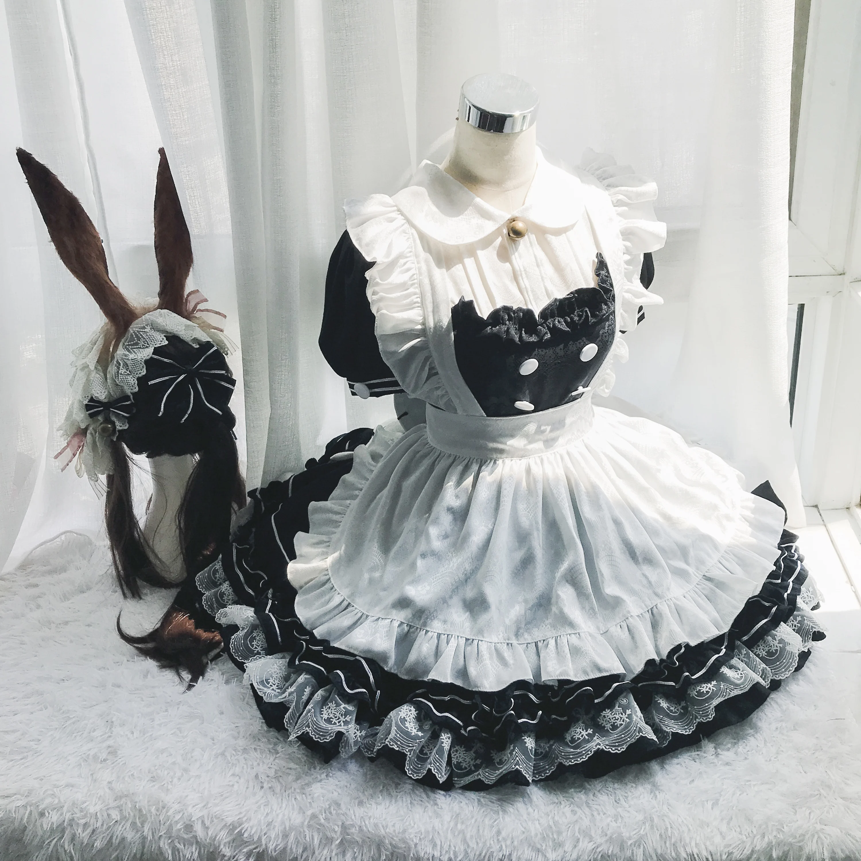 Halloween Children's Day stage performance Hetong Heavy Industry tomorrow's Ark Amiya Cosplay sent a maid to work as a Costume
Halloween Children's Day stage performance Hetong Heavy Industry tomorrow's Ark Amiya Cosplay sent a maid to work as a Costume