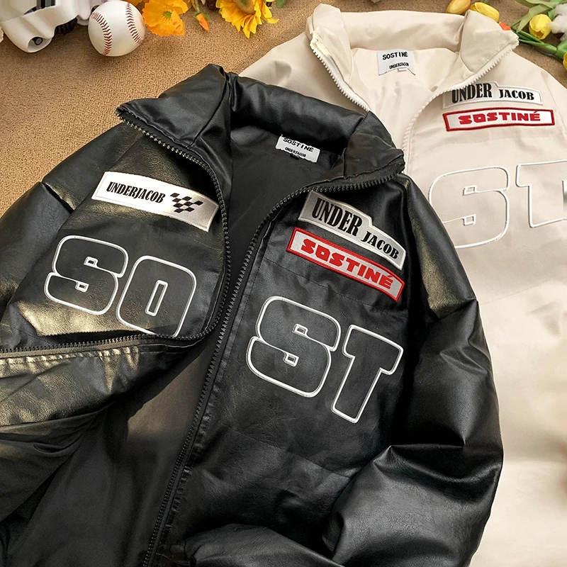 Men's PU Leather Cotton Jaet Thi Warm Biker Sle Winter Coat Waterproof Youth Casual Faion Hooded Zipper Closure Coat
Men's PU Leather Cotton Jaet Thi Warm Biker Sle Winter Coat Waterproof Youth Casual Faion Hooded Zipper Closure Coat