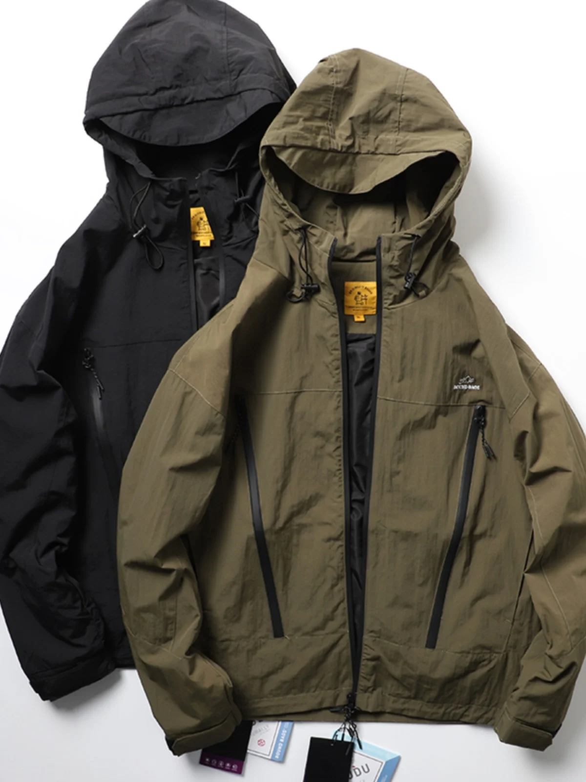 Nordic Style Outdoor Windproof Waterproof Hooded Jacket Unisex Casual Loose Fit Polyester Youth Fashion Autumn Zipper Coat
Nordic Style Outdoor Windproof Waterproof Hooded Jacket Unisex Casual Loose Fit Polyester Youth Fashion Autumn Zipper Coat
