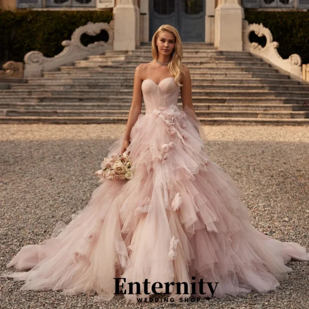 Customized Charming Wedding Dress Flower Applique Sweetheart Sleeveless Bridal Gown Straps With Zipper Vestidos De Novia
Customized Charming Wedding Dress Flower Applique Sweetheart Sleeveless Bridal Gown Straps With Zipper Vestidos De Novia