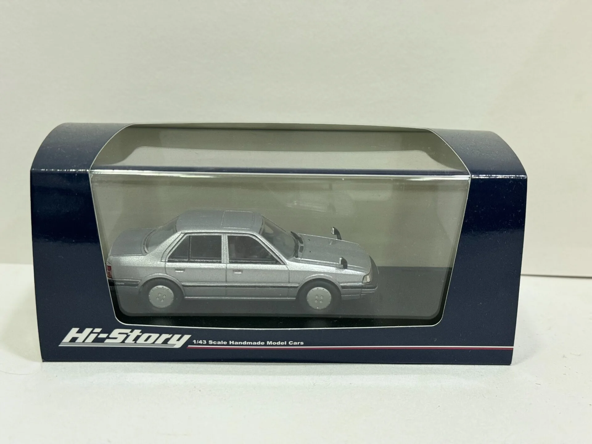 Flaws No Nameplate Hi Story 1/43 Scale Mazda Capella Resin Car Model
Flaws No Nameplate Hi Story 1/43 Scale Mazda Capella Resin Car Model