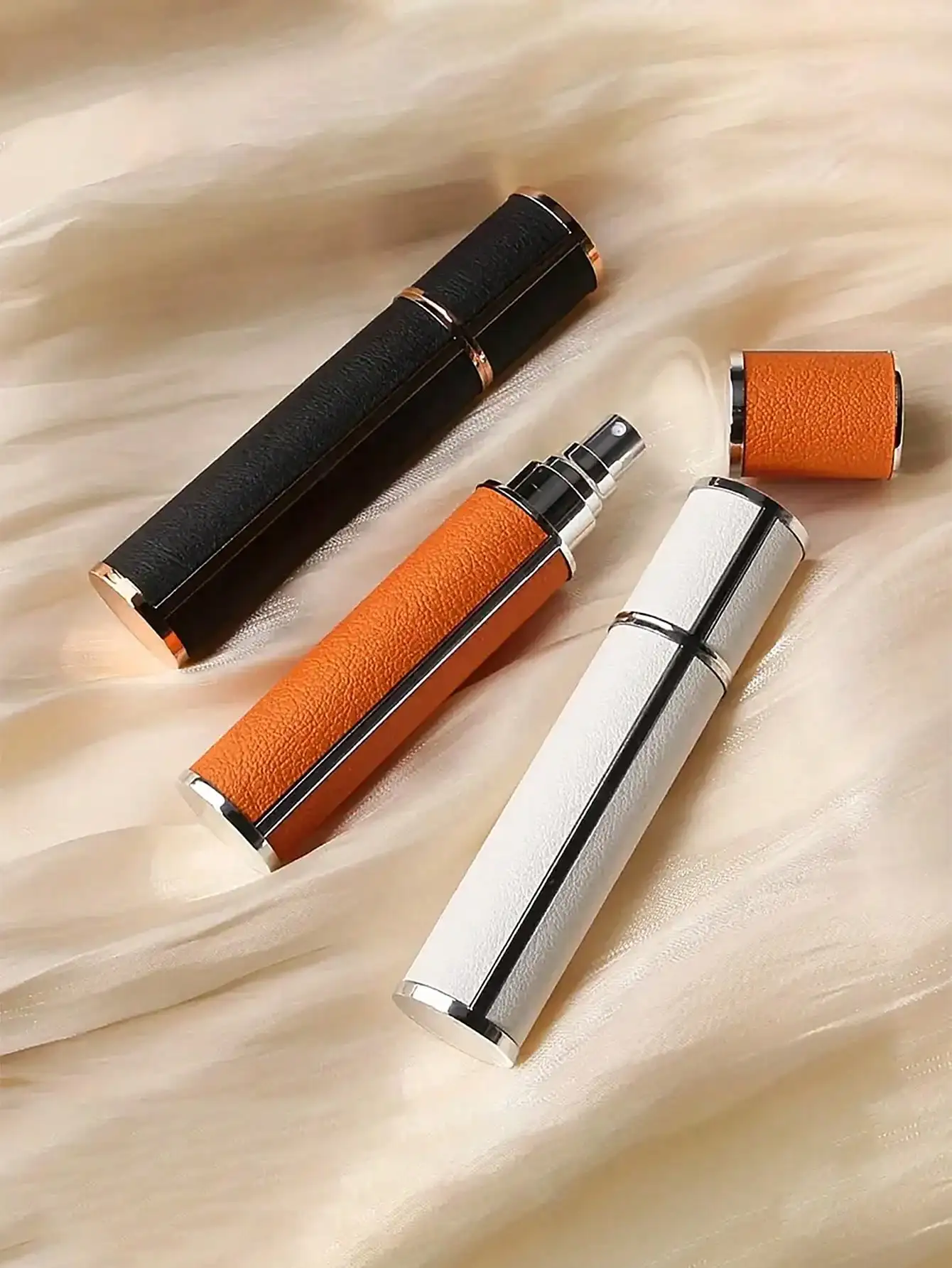 1pc 0.34oz High Quality Refillable Matte Mini Perfume Bottle, Portable Refillable Spray Bottle, Travel Size Perfume Empty Bottle, Daily Perfume Bottle, Great Gift For Family Or Friends, Travel Essential, School Supplies
1pc 0.34oz High Quality Refillable Matte Mini Perfume Bottle, Portable Refillable Spray Bottle, Travel Size Perfume Empty Bottle, Daily Perfume Bottle, Great Gift For Family Or Friends, Travel Essential, School Supplies
