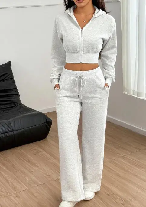Two Piece Set Women Outfit 2025 Spring New Long-Sleeved Hooded Crop Jacket & High Waist Casual Pocket Design Sports Pants Set
Two Piece Set Women Outfit 2025 Spring New Long-Sleeved Hooded Crop Jacket & High Waist Casual Pocket Design Sports Pants Set