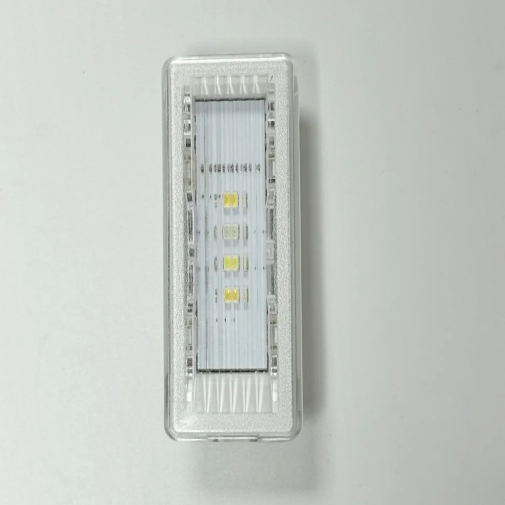 for BMW 4 Series F30 F33 F36 F32 F22 Interior Footwell Light Lamp 9242161
for BMW 4 Series F30 F33 F36 F32 F22 Interior Footwell Light Lamp 9242161