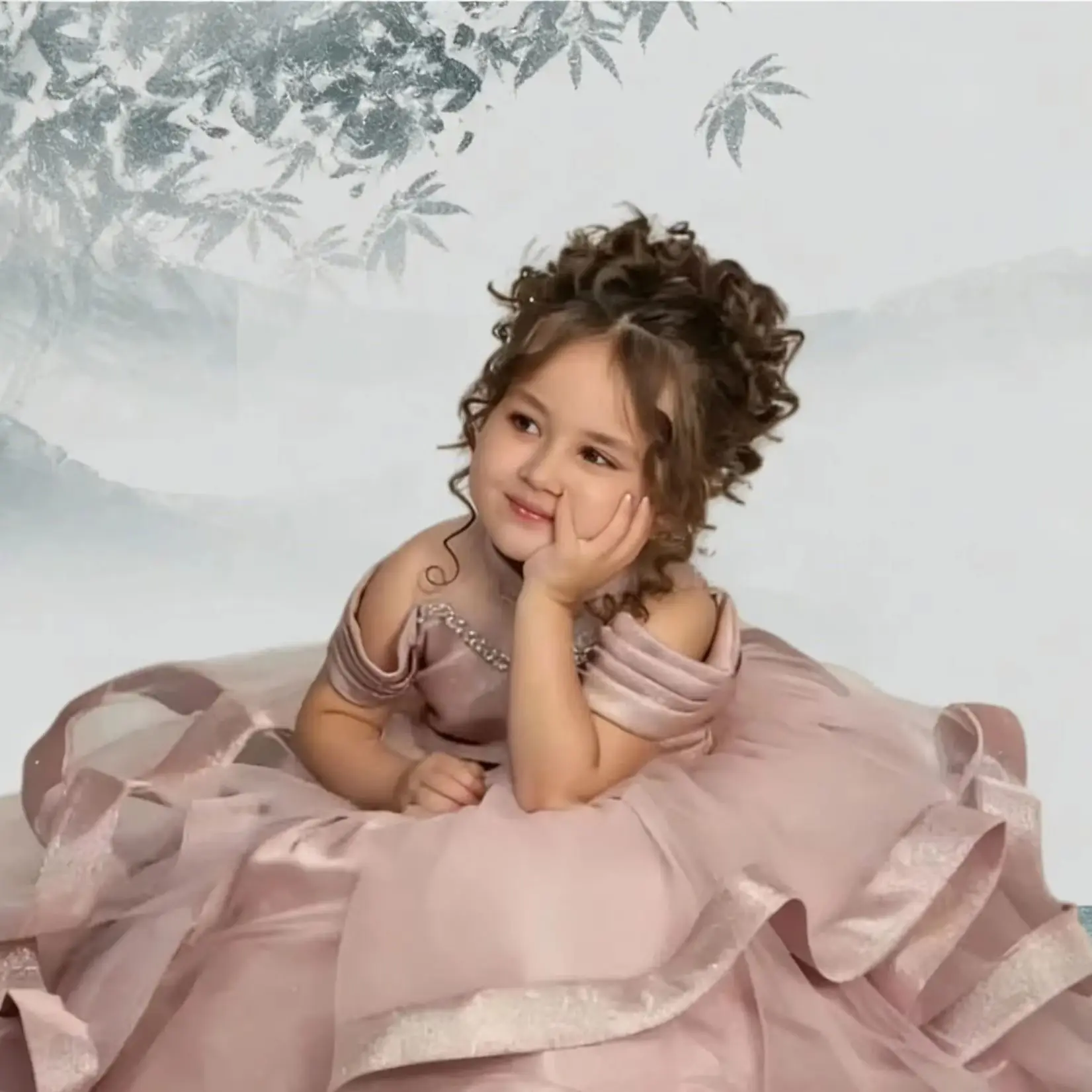 Princess Customized Flower Girl Dresses for Wedding Tulle Layered Floor Lenght Kids First Communion Birthday Ball Gowns
Princess Customized Flower Girl Dresses for Wedding Tulle Layered Floor Lenght Kids First Communion Birthday Ball Gowns