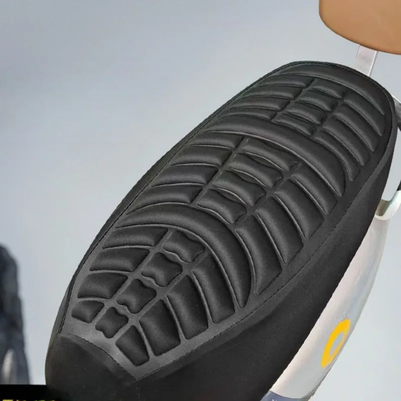 All-season Motorcycle Seat Cover Shock-absorbing Heat-insulating Breathable Thickened Seat Cushion Sun-proof Seat Cover
All-season Motorcycle Seat Cover Shock-absorbing Heat-insulating Breathable Thickened Seat Cushion Sun-proof Seat Cover