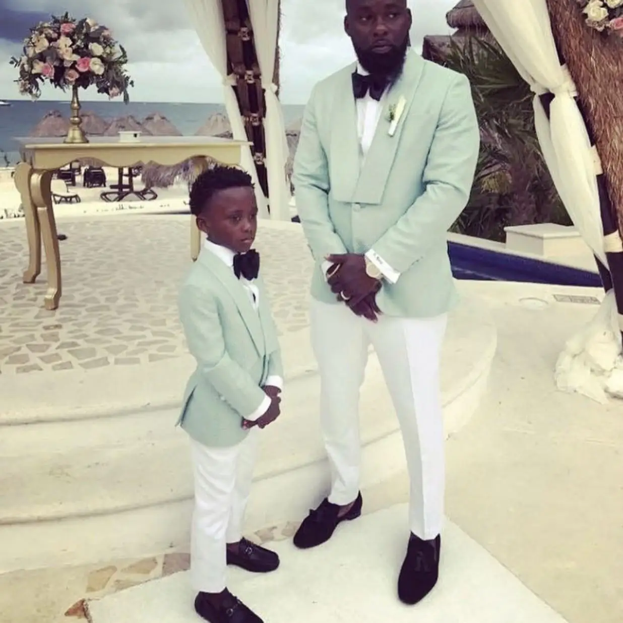 Boy's Formal Wear Attires Two Button Children Clothing For Formal Party Kids Boy Suits (Mint Jacket+Ivory Pants)
Boy's Formal Wear Attires Two Button Children Clothing For Formal Party Kids Boy Suits (Mint Jacket+Ivory Pants)