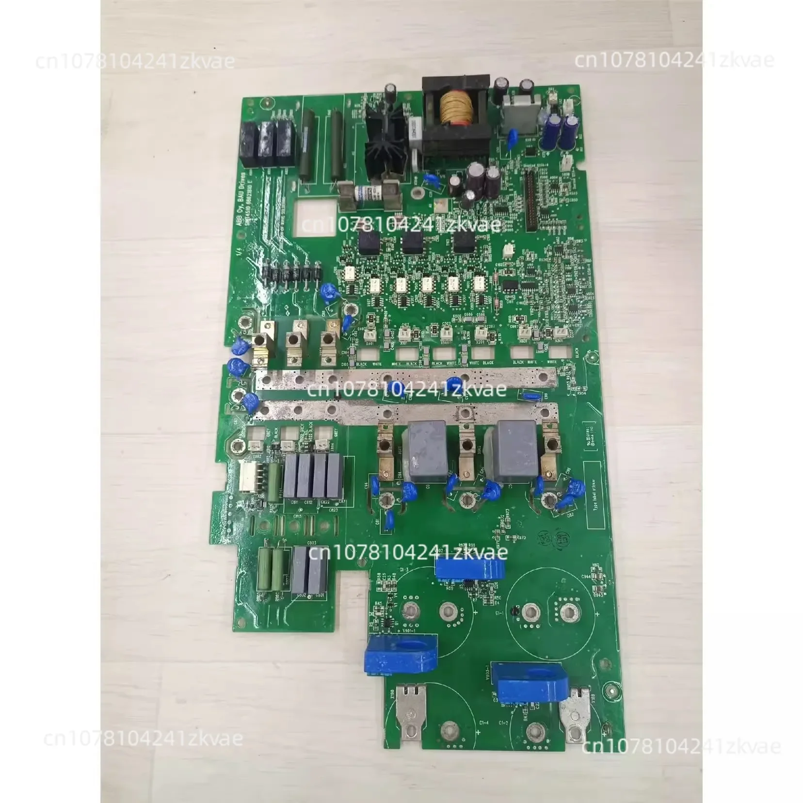 Inversor ACS510 series, 55 кВт, расположение планки, разрыв потенции, управление планом заднего вида, SINT4510C
Inversor ACS510 series, 55 кВт, расположение планки, разрыв потенции, управление планом заднего вида, SINT4510C