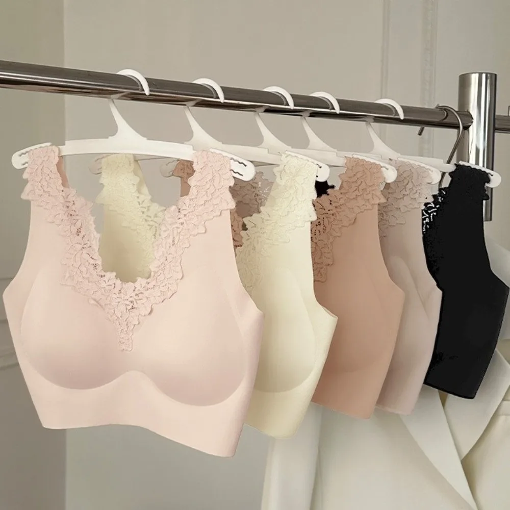 Fashion Lace Seamless Bra Shockproof Beautiful Back Wireless Vest Bra Close-fitting Underwear for Women Yoga
Fashion Lace Seamless Bra Shockproof Beautiful Back Wireless Vest Bra Close-fitting Underwear for Women Yoga