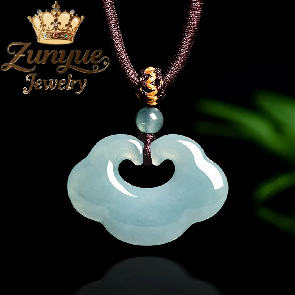 Genuine Natural A-Grade Jade Blue Water Auspicious And Lucky Pendant Best Selling Simple Ice-Type Jade Pendant For Men And Women
Genuine Natural A-Grade Jade Blue Water Auspicious And Lucky Pendant Best Selling Simple Ice-Type Jade Pendant For Men And Women