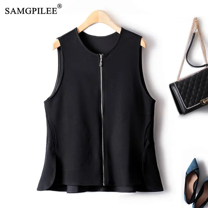 Fashion Elegant Vests For Women Female Tops I-shaped Zipper Pinch Pleated Black Slim Sleeveless Jacket Waistcoat Vest Women 4XL
Fashion Elegant Vests For Women Female Tops I-shaped Zipper Pinch Pleated Black Slim Sleeveless Jacket Waistcoat Vest Women 4XL