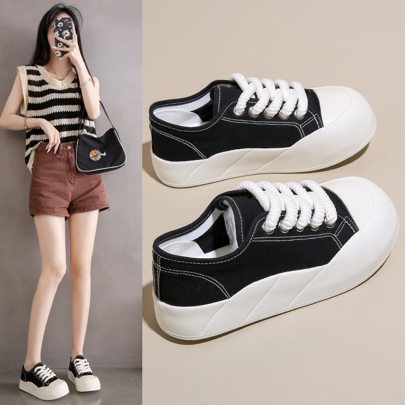Versatile Women's Casual Student Sports Shoes Summer and Autumn New Korean Edition White Canvas Shoes Street Shooting Women
Versatile Women's Casual Student Sports Shoes Summer and Autumn New Korean Edition White Canvas Shoes Street Shooting Women
