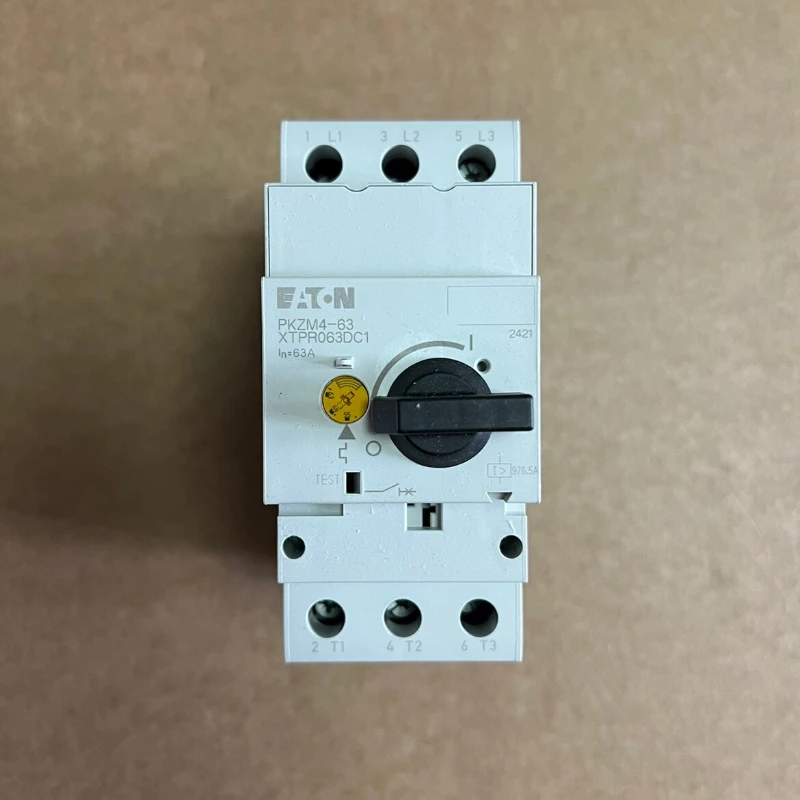 PKZM4-63 Motor Protection Circuit Breaker 55-65A 3P 690V Thermal Magnetic MPCB DIN Rail Mount
PKZM4-63 Motor Protection Circuit Breaker 55-65A 3P 690V Thermal Magnetic MPCB DIN Rail Mount