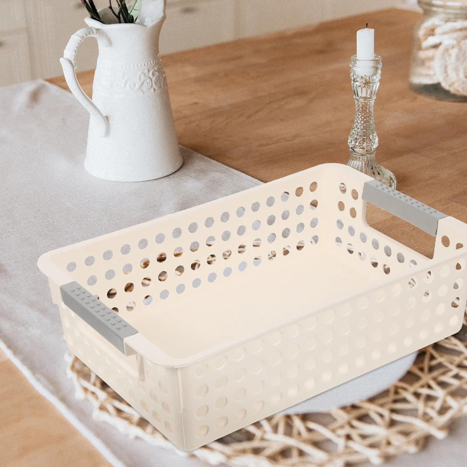 Sturdy Plastic Storage Basket Compact Design Large Capacity Organizer for Small Essentials Data Cables Accessories Desktop Decor
Sturdy Plastic Storage Basket Compact Design Large Capacity Organizer for Small Essentials Data Cables Accessories Desktop Decor