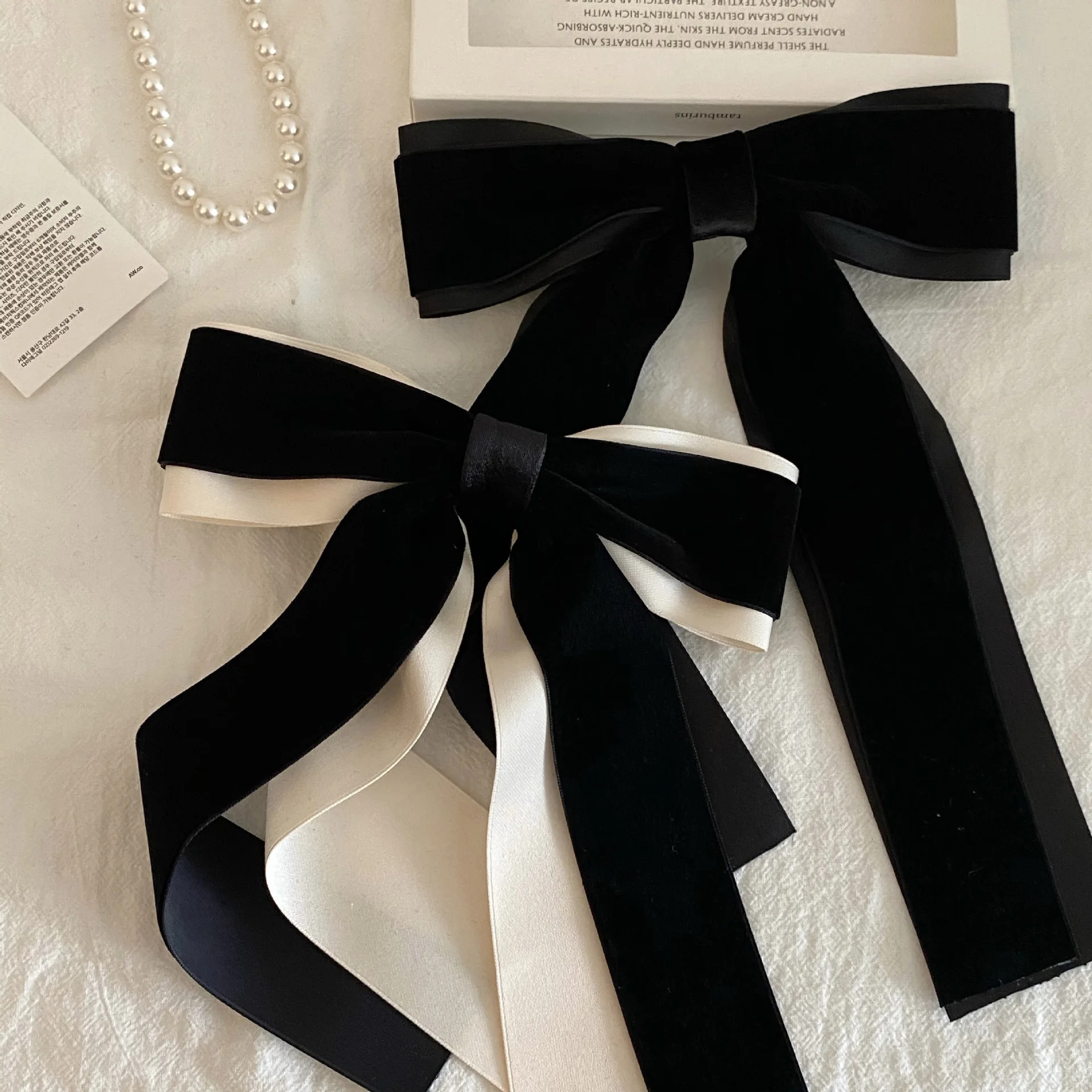 French Ballet Classic Color Bow Hair Clip Fall Winter Velvet Ribbon Spring Hair Barrett Non Slip Strong Grip Women
French Ballet Classic Color Bow Hair Clip Fall Winter Velvet Ribbon Spring Hair Barrett Non Slip Strong Grip Women