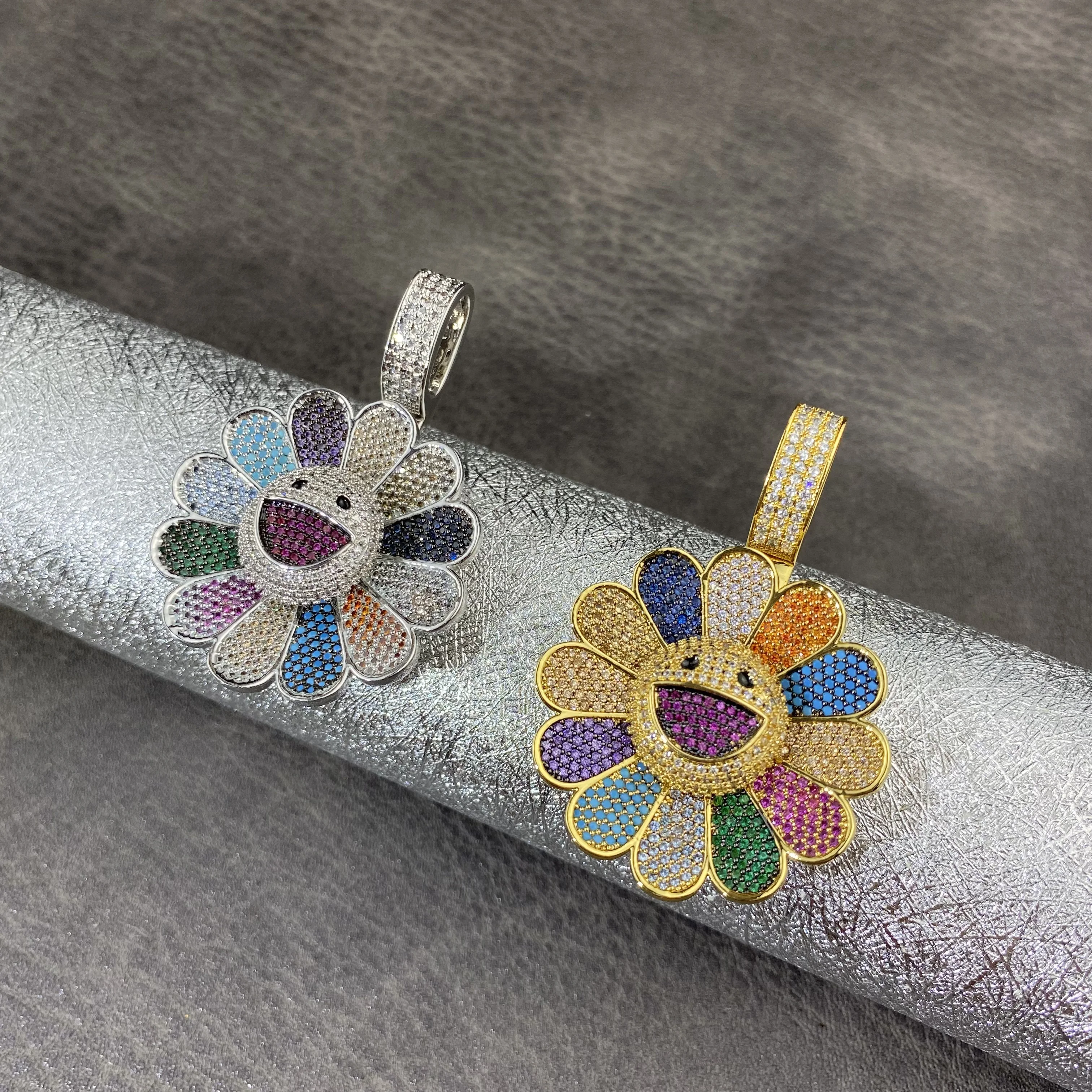Wholesale 18k gold plated Hiphop bling Iced Out 5A CZ Sun Flower pendant necklace
Wholesale 18k gold plated Hiphop bling Iced Out 5A CZ Sun Flower pendant necklace