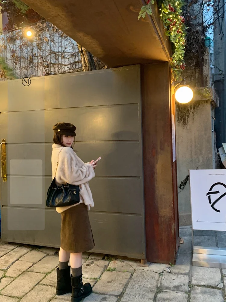 YUYEE Limited Edition Commuter Coat Dual Color Small Stand Collar Design Eco-Friendly Mink Winter New Sle Women's Jaet
YUYEE Limited Edition Commuter Coat Dual Color Small Stand Collar Design Eco-Friendly Mink Winter New Sle Women's Jaet