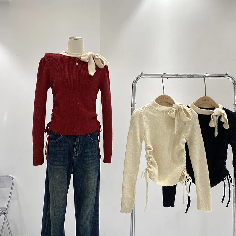 Shiny Silk Knitted Sweater Women's Autumn Winter Fashion Korean Style Slim Fit Knot High Quality Sense Polyester Fiber
Shiny Silk Knitted Sweater Women's Autumn Winter Fashion Korean Style Slim Fit Knot High Quality Sense Polyester Fiber