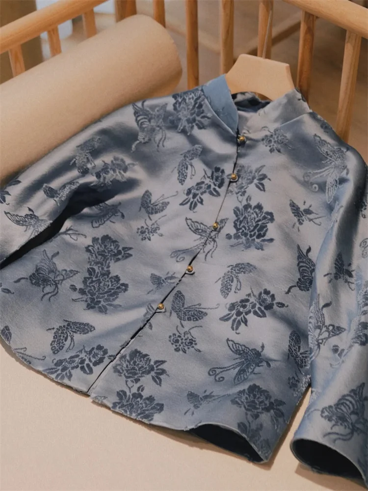 Short Jacket Embroidered Heavy Work Chinese New Style Design Sensation Small Audience Light Luxury Lady Fragrance S...
Short Jacket Embroidered Heavy Work Chinese New Style Design Sensation Small Audience Light Luxury Lady Fragrance S...
