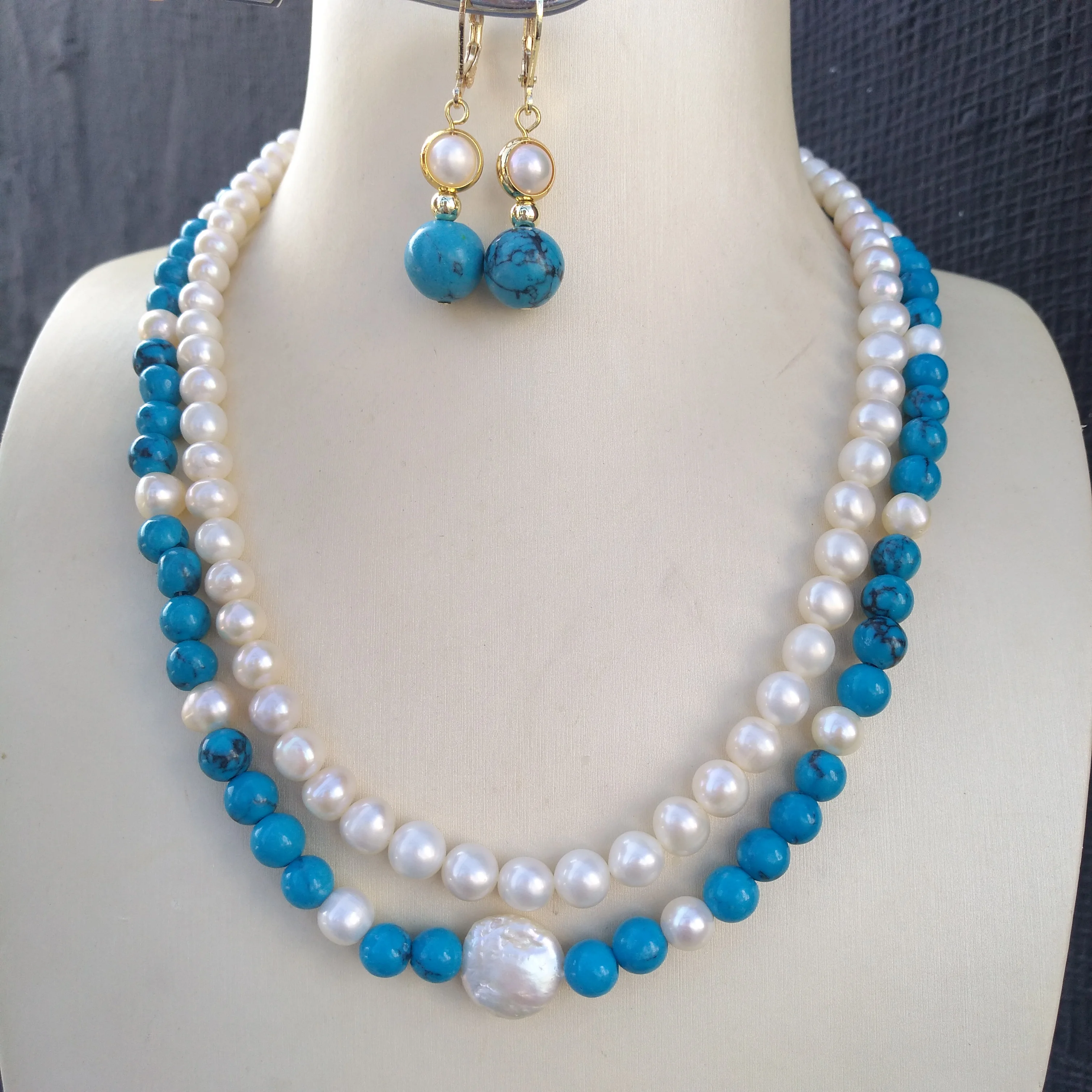Hot Sale Natural AAA+ South Sea White Pearl With Opal. Necklace Earring Set Two Strand
Hot Sale Natural AAA+ South Sea White Pearl With Opal. Necklace Earring Set Two Strand