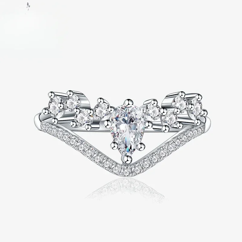 New ZCD 2022 New S925 Pure Silver Ring, Women's Water Droplet Diamond Shaped Shiny Ring, High-end European and American Sense
New ZCD 2022 New S925 Pure Silver Ring, Women's Water Droplet Diamond Shaped Shiny Ring, High-end European and American Sense