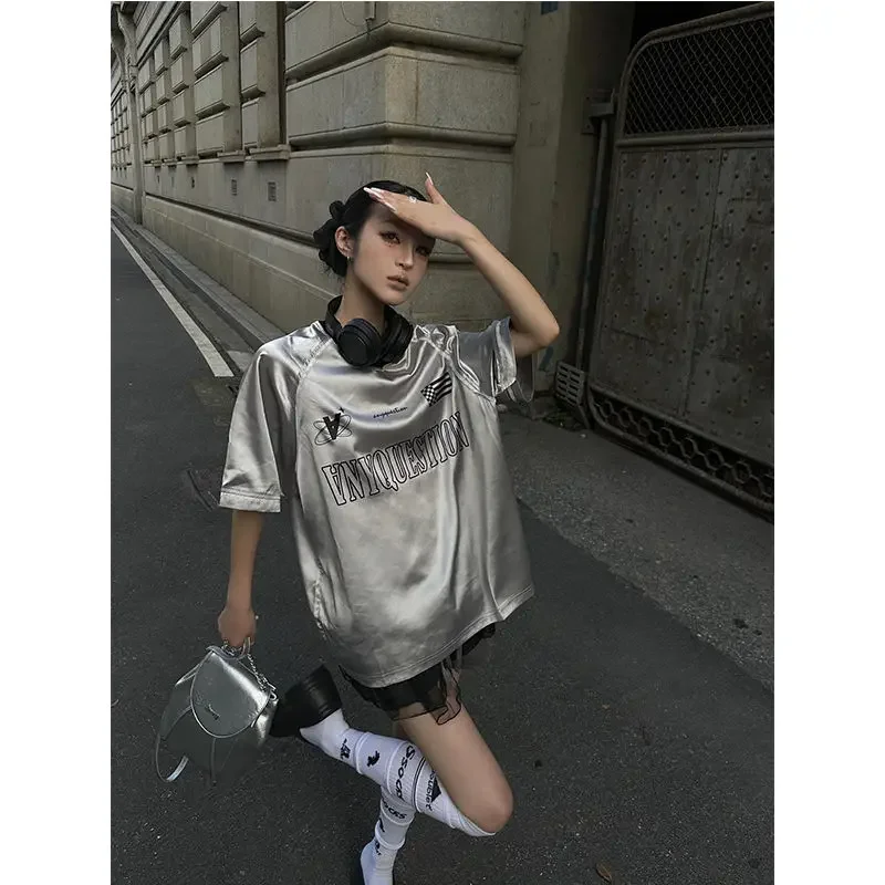 alphabet printed sports jersey casual loose splicing contrasting color shoulder ramp short sleeve women's summer V-neck top
alphabet printed sports jersey casual loose splicing contrasting color shoulder ramp short sleeve women's summer V-neck top