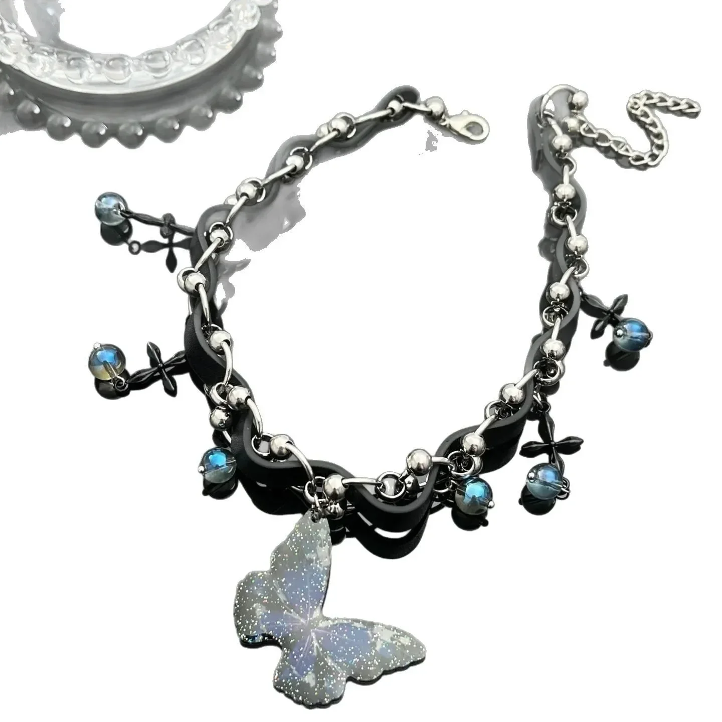 Dark Gothic Punk Y2K Necklace Butterfly Pendant Choker Spicy Girl Sweet Cool Clavicle Chain Necklaces Party Jewelry Accessories
Dark Gothic Punk Y2K Necklace Butterfly Pendant Choker Spicy Girl Sweet Cool Clavicle Chain Necklaces Party Jewelry Accessories