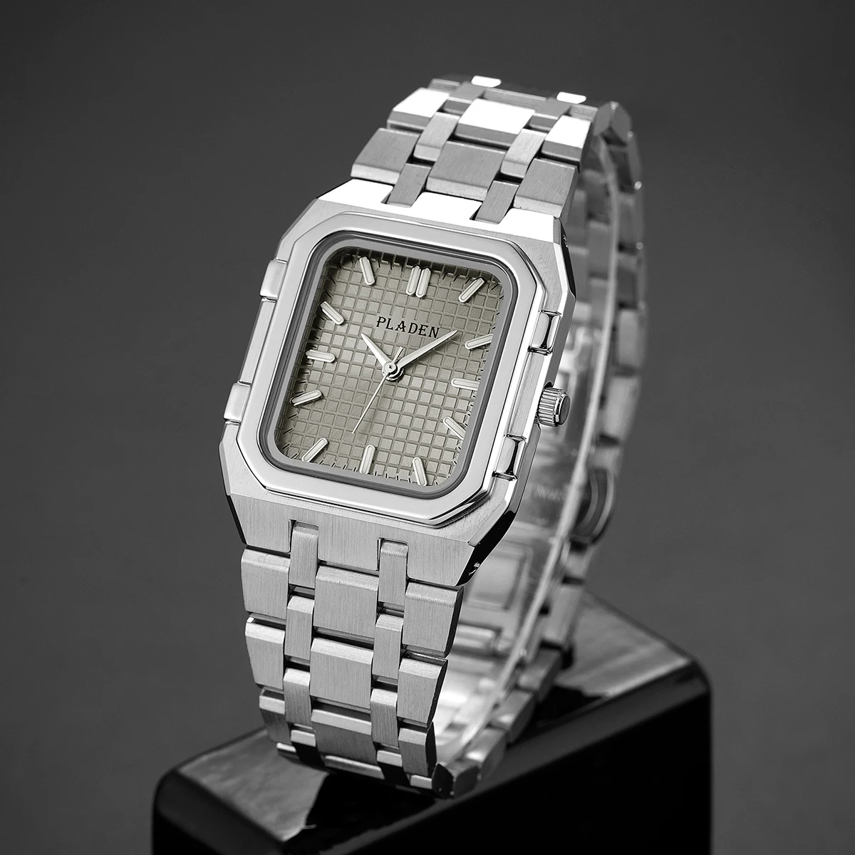 PLADEN новые прямоугольные деловые часы для мужчин, модный бренд 2025 года, кварцевые наручные часы с ремешком из нержавеющей стали, мужские часы для подарка
PLADEN новые прямоугольные деловые часы для мужчин, модный бренд 2025 года, кварцевые наручные часы с ремешком из нержавеющей стали, мужские часы для подарка