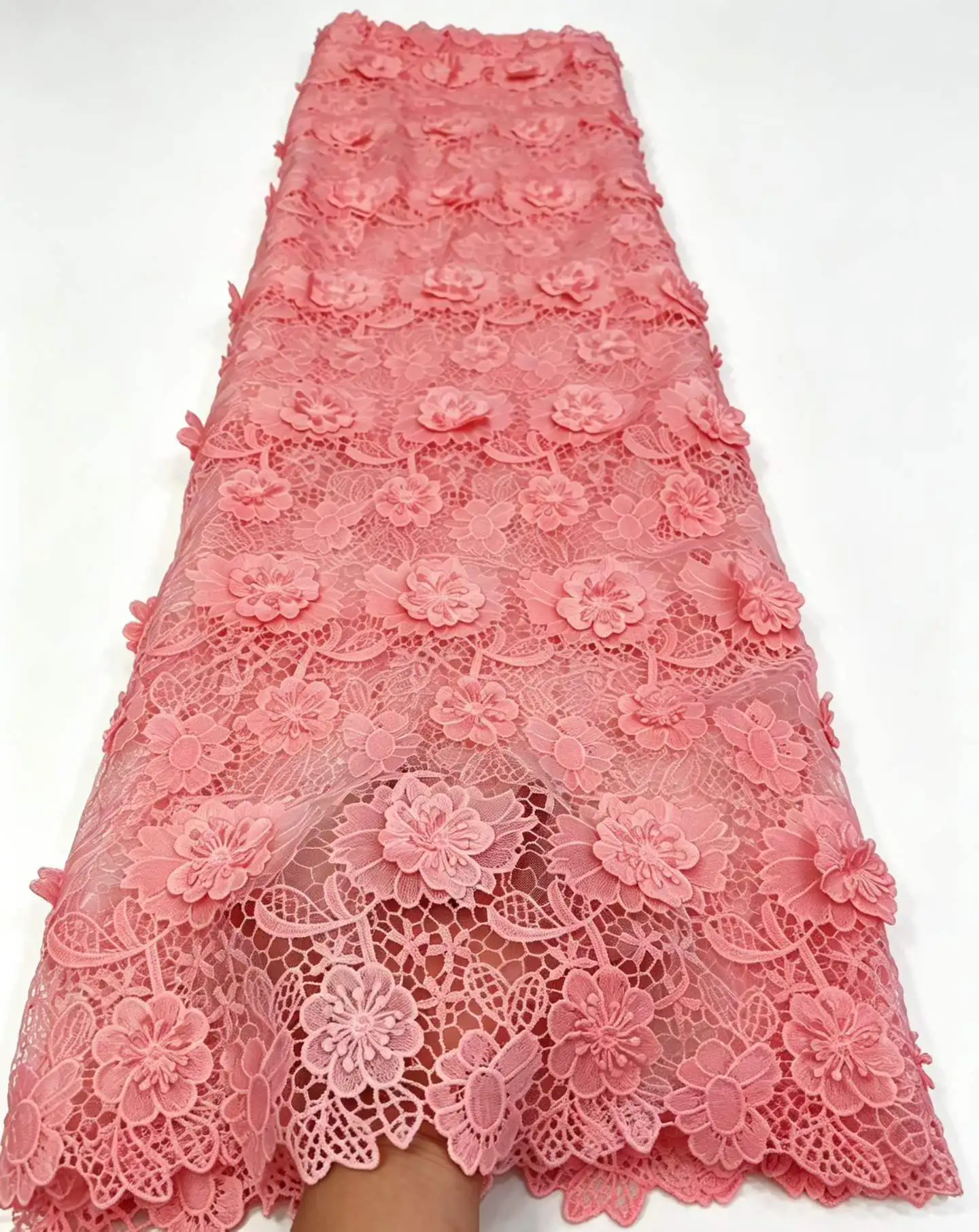 Nigerian Cord Guipure Lace Fabric 3D Flower 2026 African Water Soluble Lace Fabric High Quality 5 Yards for Women Dress
Nigerian Cord Guipure Lace Fabric 3D Flower 2026 African Water Soluble Lace Fabric High Quality 5 Yards for Women Dress