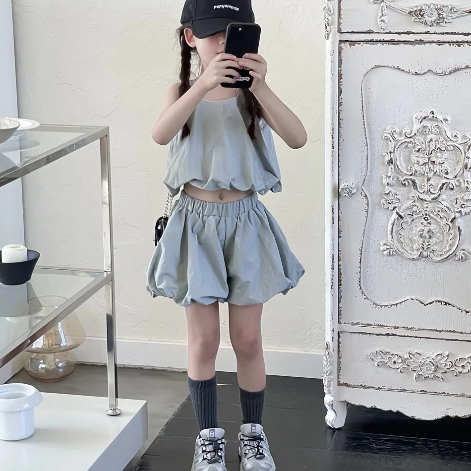 Girls Summer Set 2024 New Sweet Solid Color Sleeveless Lantern Top and Skirt Lightweight Two Pieces Casual Comfortable Clothing
Girls Summer Set 2024 New Sweet Solid Color Sleeveless Lantern Top and Skirt Lightweight Two Pieces Casual Comfortable Clothing