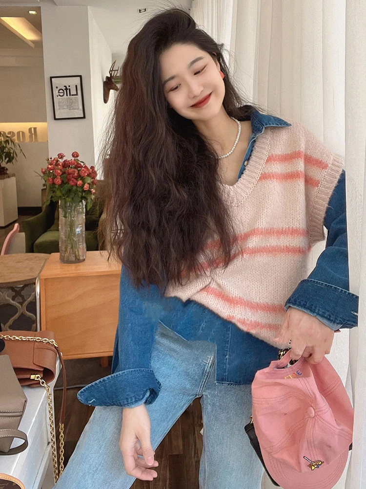 Розовый Y2k свитер, жилет, женский корейский стиль, весна-осень, студенческие девушки, милые вязаные топы, теплые новые модные полосатые топы без рукавов
Розовый Y2k свитер, жилет, женский корейский стиль, весна-осень, студенческие девушки, милые вязаные топы, теплые новые модные полосатые топы без рукавов