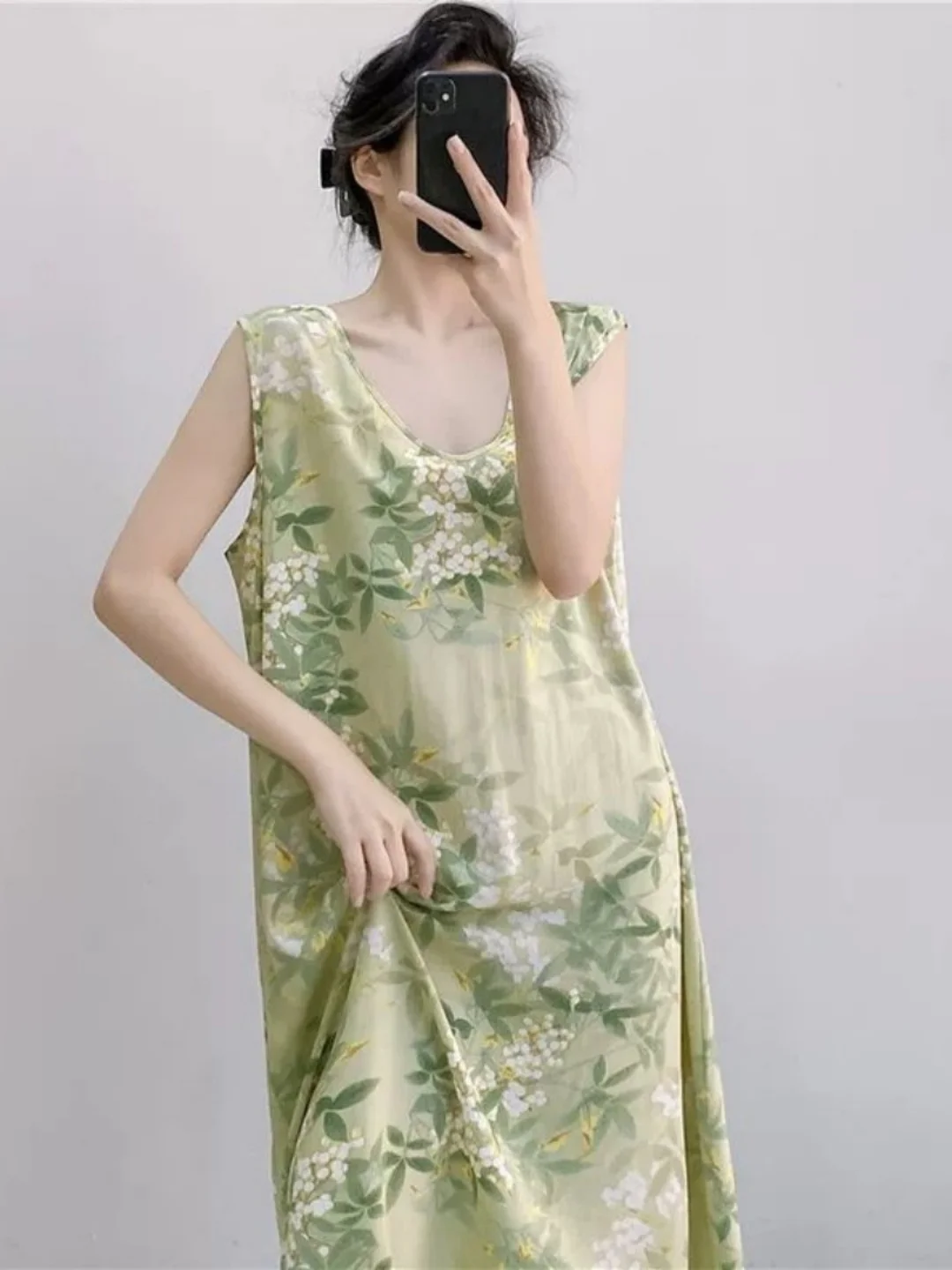 Summer Thin Sleeveless Plant Floral Sleep Dress Loose Medium Length Home Clothes for plus Size Women Comfortable Breathable N...
Summer Thin Sleeveless Plant Floral Sleep Dress Loose Medium Length Home Clothes for plus Size Women Comfortable Breathable N...