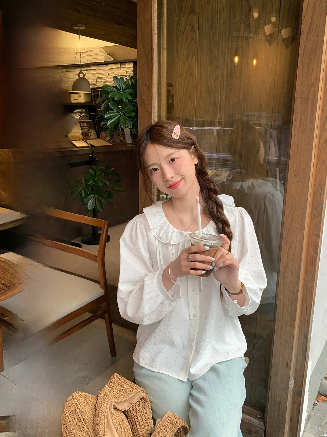Sweet Floral Loose Cotton Shirt Women's Korean Style Breathable Comfortable Spring Summer Button up Long Sleeve Blouse
Sweet Floral Loose Cotton Shirt Women's Korean Style Breathable Comfortable Spring Summer Button up Long Sleeve Blouse