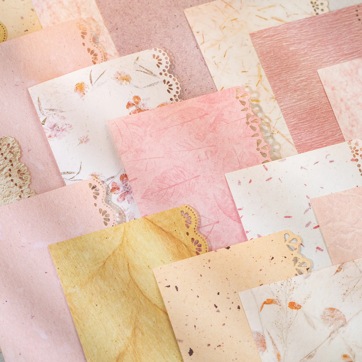 20pcs/1 lot Material Paper for 'Moyu Island Journey' Series: Retro Hollow-out Lace Decoration Base Material Paper
20pcs/1 lot Material Paper for 'Moyu Island Journey' Series: Retro Hollow-out Lace Decoration Base Material Paper