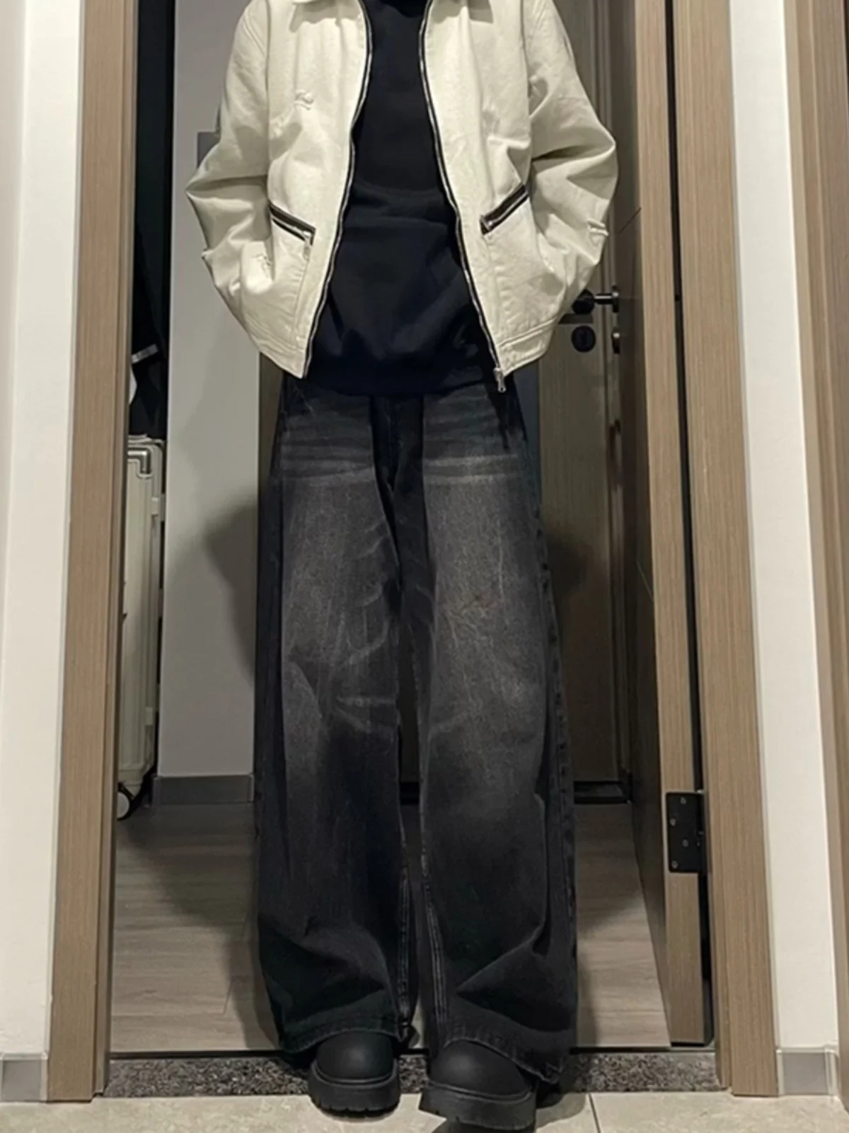 Black Knife Straight Leg Jeans Men's Autumn Winter American Style Slimming Trousers Cleanfit Flared Long Trousers
Black Knife Straight Leg Jeans Men's Autumn Winter American Style Slimming Trousers Cleanfit Flared Long Trousers
