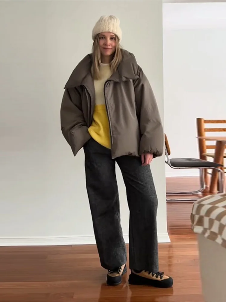 Elegant Solid Loose Women's Padded Jacket Stand Collar Long Sleeve Covered Button Coats New Fashion Autumn Winter Lady Outerwear
Elegant Solid Loose Women's Padded Jacket Stand Collar Long Sleeve Covered Button Coats New Fashion Autumn Winter Lady Outerwear